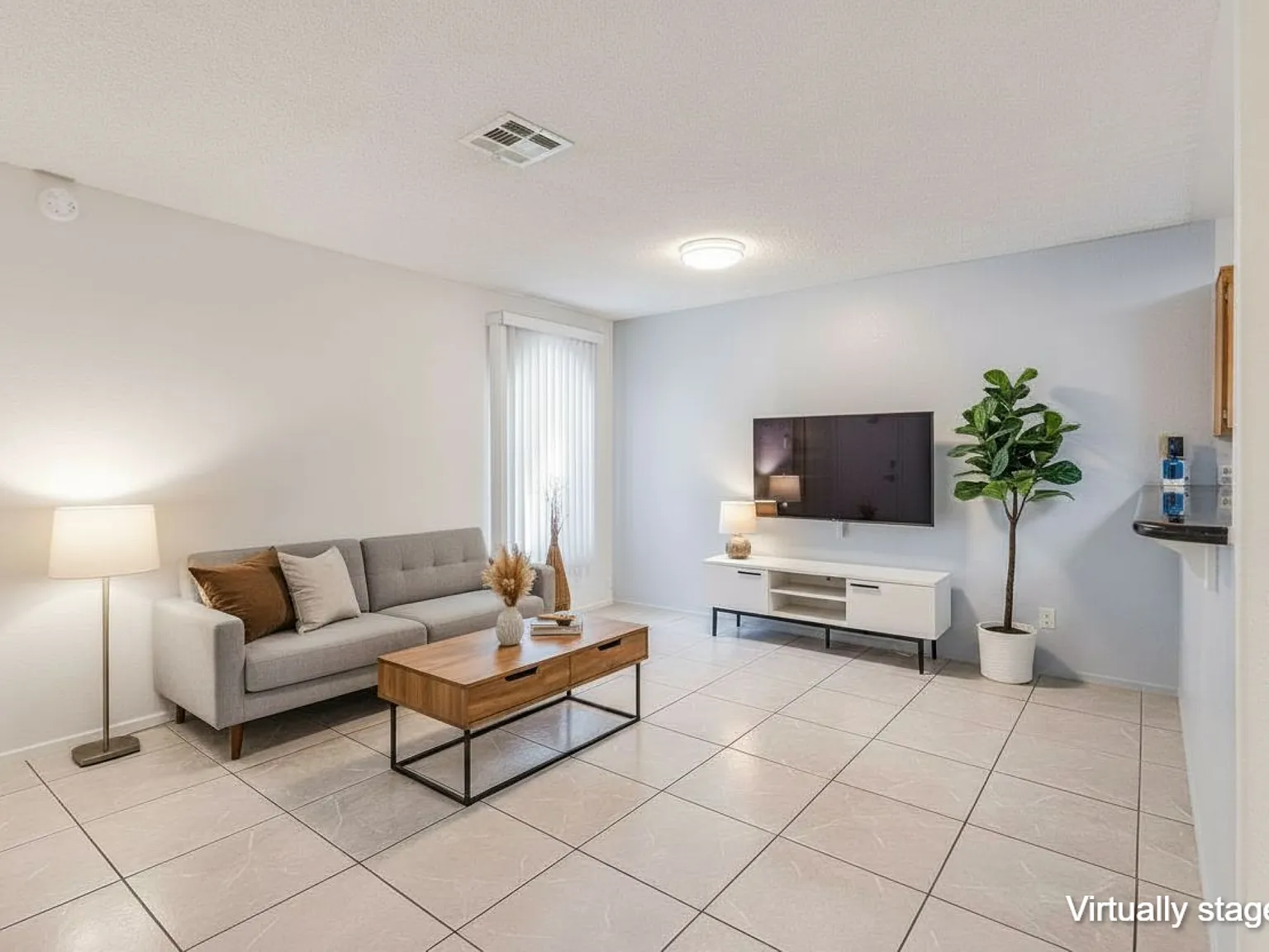 2 bed, 926 sqft, $1,550 — Photo 4