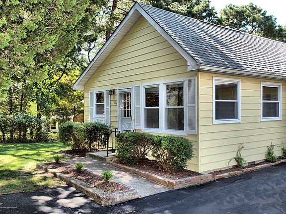 2nd image of 28 Salem Dr #D