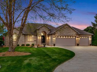 2660 Pinetree Turn, Kankakee, IL 60901