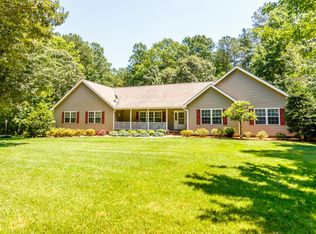 977 Coopers Landing Rd, Heathsville, VA 22473
