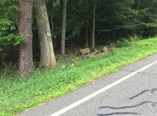 10 Lertora Rd, Sandyston, NJ 07826