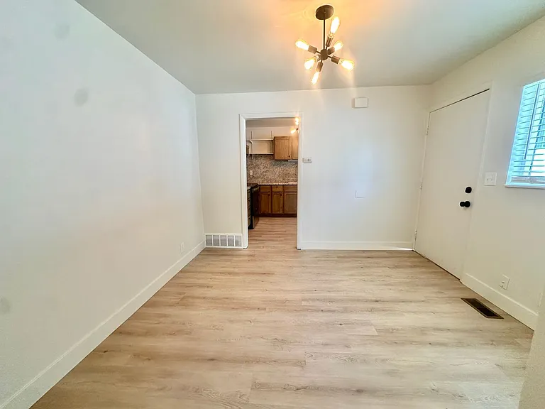 1012 S West Temple St — Photo 3