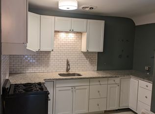 Maxwell 10 Plex, Lexington, KY 40508