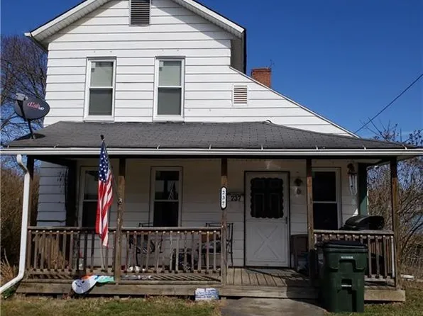 237 W Maple St, Lisbon, OH 44432