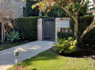 4435 Saugus Ave, Sherman Oaks, CA 91403