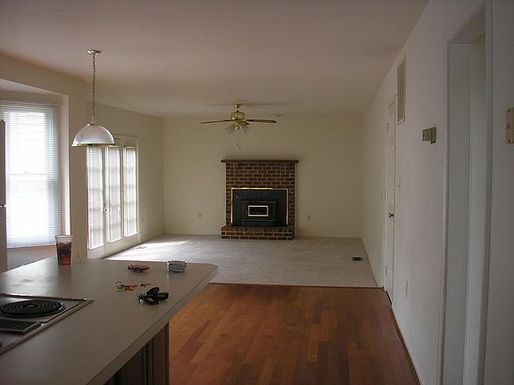 Family area/eat in kitchen