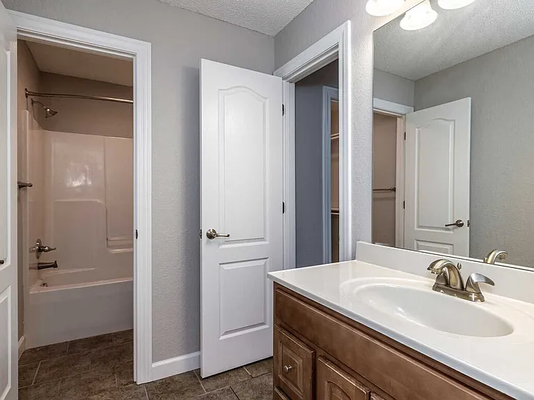 Arbor Mist Townhomes — Photo 31