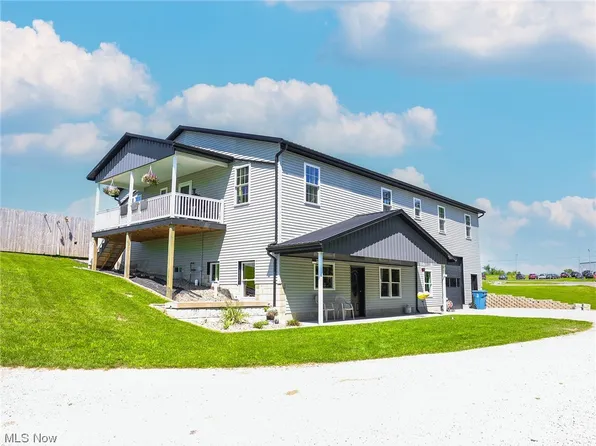 17485 Dover Rd, Dundee, OH 44624