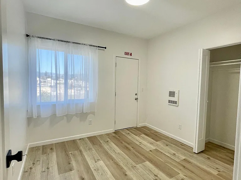 232 Foothill Blvd #3 — Photo 13