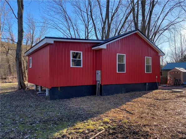4841 W River Rd, Naples, NY 14512