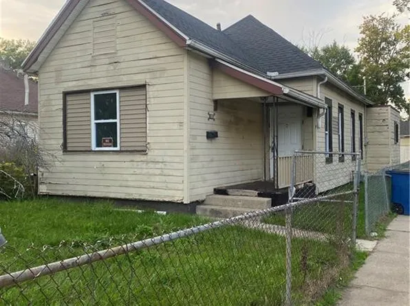 1102 Harding Dr, Toledo, OH 43609