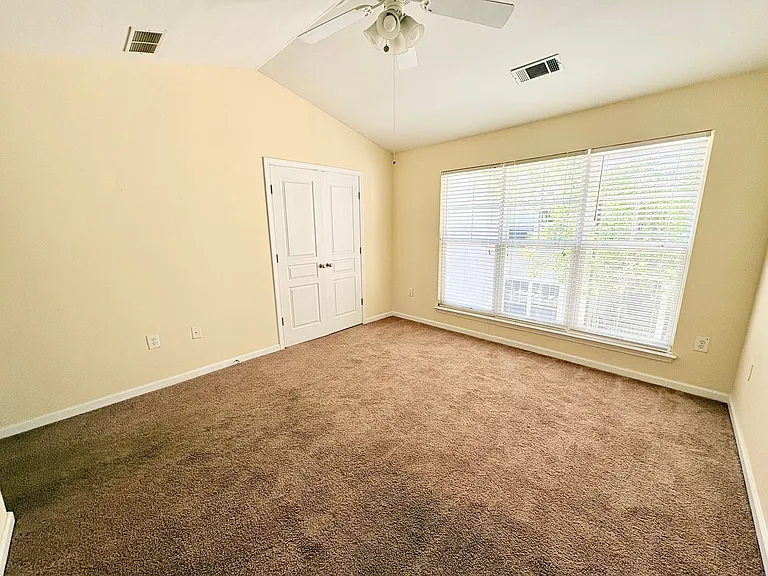 833 Old Greenville Hwy #223 — Photo 15