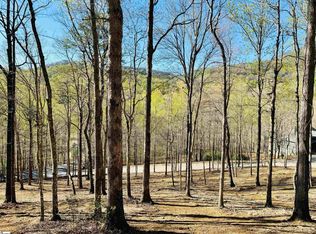 2 Buck Creek Trl, Travelers Rest, SC 29690