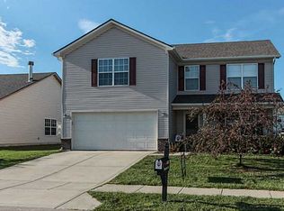 8402 Bluestem Ln, Plainfield, IN 46168