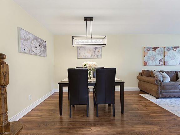 4th image of 475 Kingscourt Dr #A