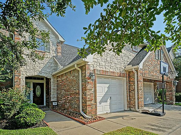 2nd image of 21830 Mystic Point Ct