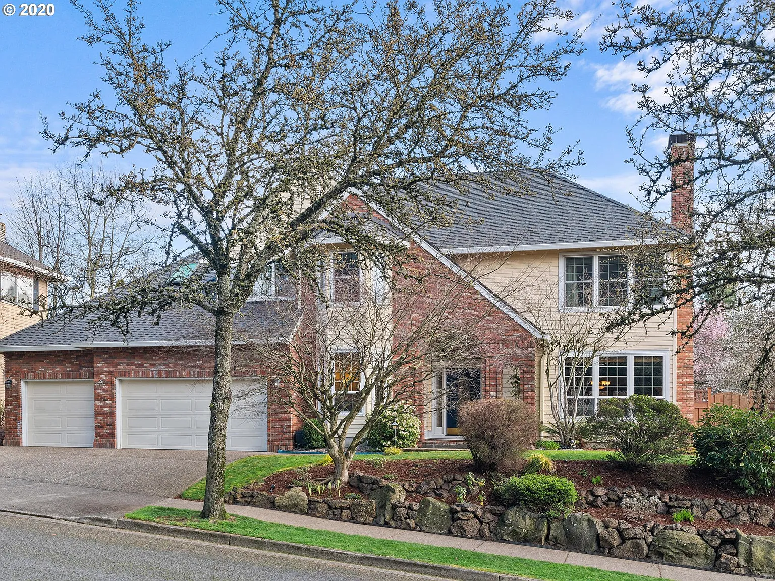 3349 Coeur D Alene Dr photo 1