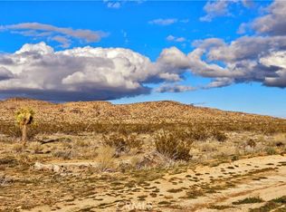 802 Pineridge Rd, Adelanto, CA 92301