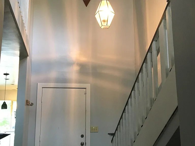 7301 Glenroie Ave — Photo 28