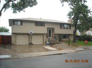 2367 Oleander Ct, Loveland, CO 80538