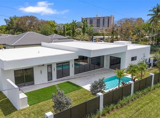 301 NE 21st St, Wilton Manors, FL 33305