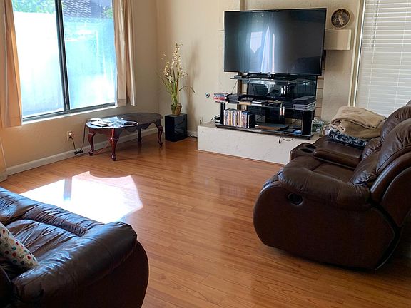 Living Room (front)
