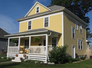 421 N Josephine Ave, Madison, SD 57042