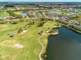 12 Plantation Dr APT 104, Vero Beach, FL 32966