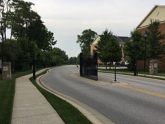 community-security-gate