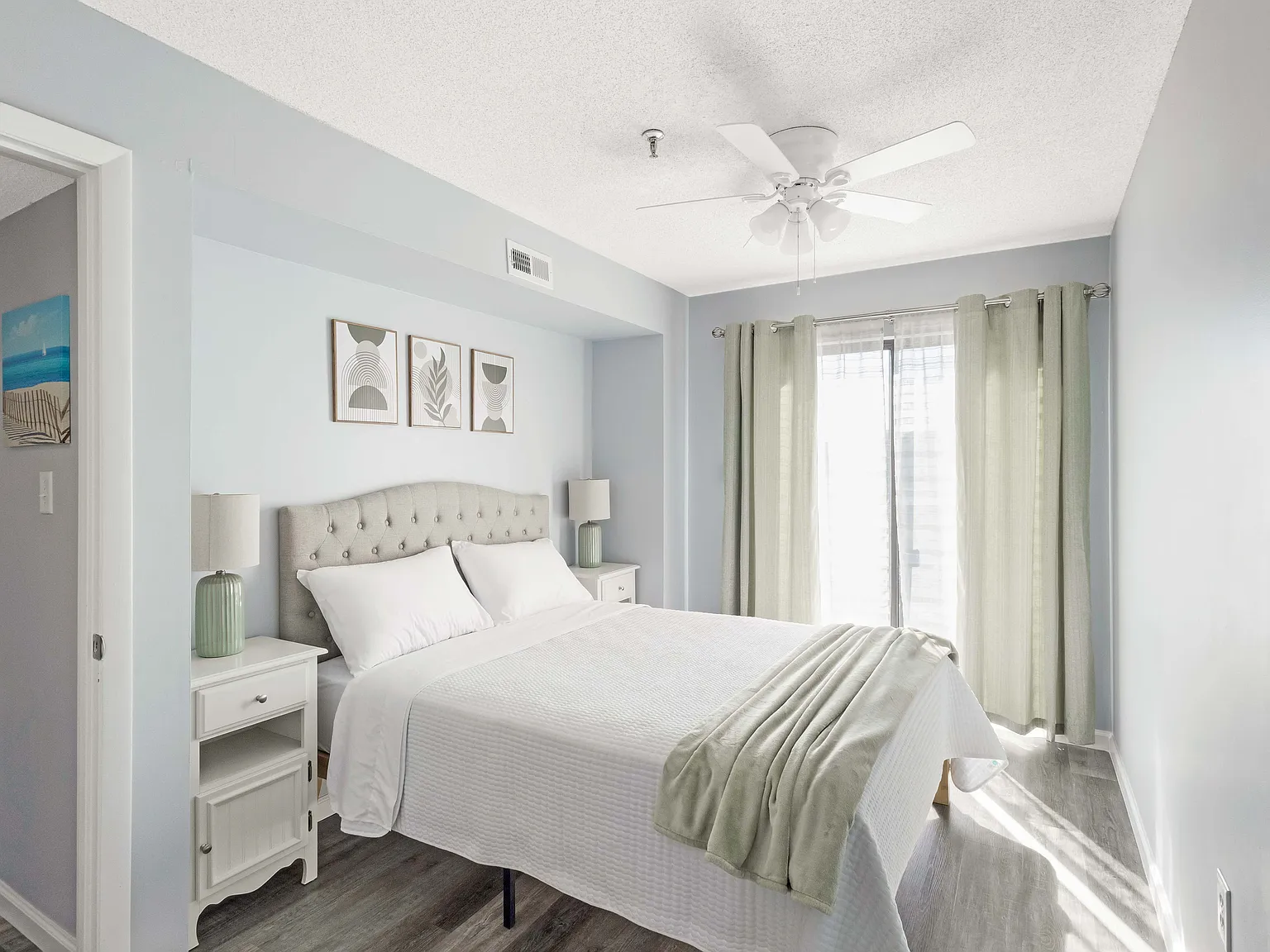 2 bed, 800 sqft, $1,500 — Photo 2