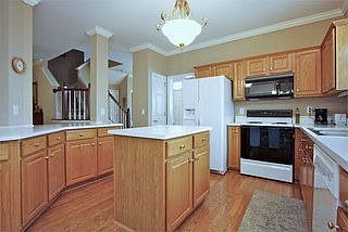 2nd image of 332 Cannonade Cir