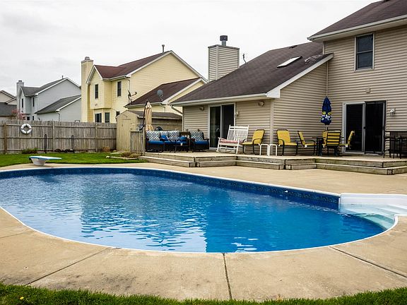 2nd image of 18311 Courtland Dr