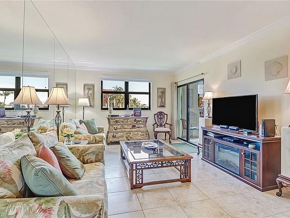 3rd image of 805 River Point Dr APT 108C