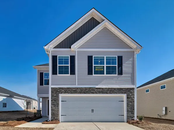 2370 Daylilly St, Sumter, SC 29153