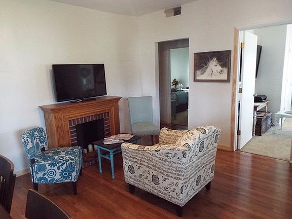 3rd image of 316 SE 6th St
