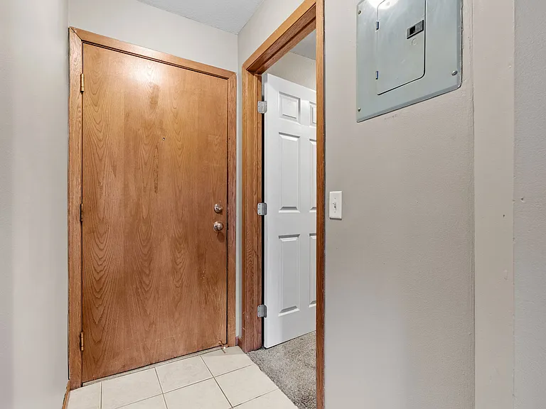 Kaposia Valley Apartments — Photo 10