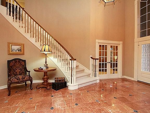 2nd image of 5503 Pillar Park Cir