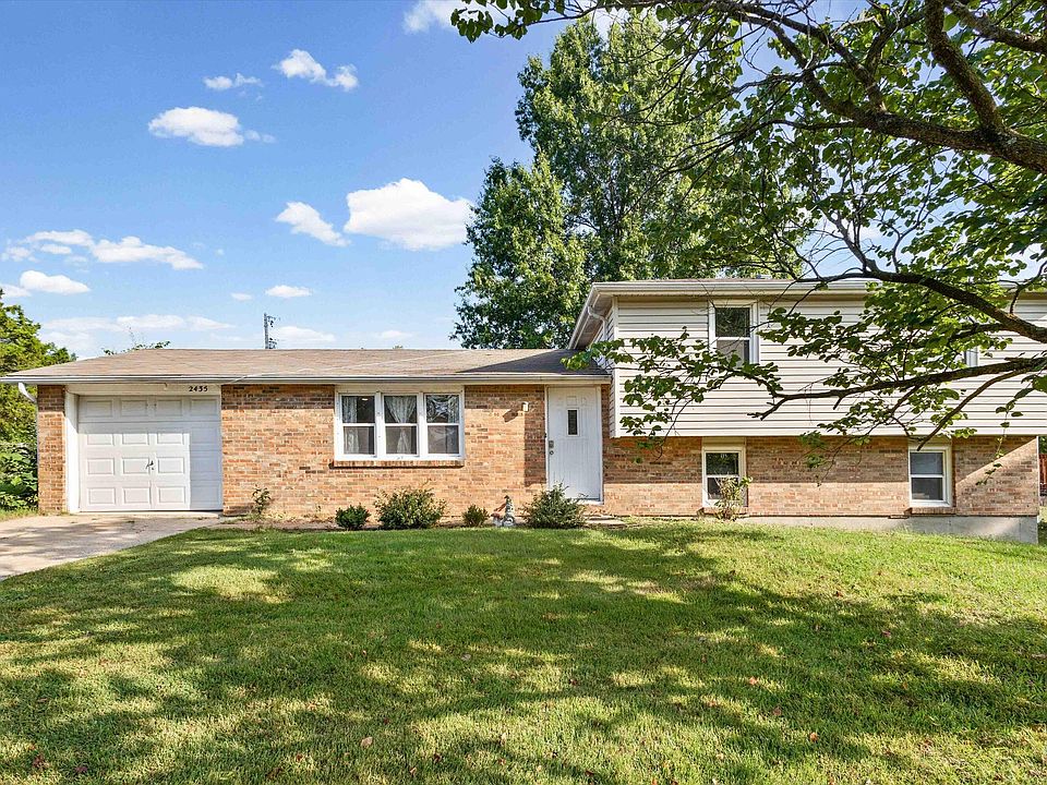 1st image of 2435 E Alan Cir