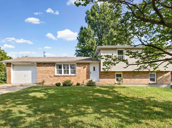 2435 E Alan Cir, Columbia, MO 65202