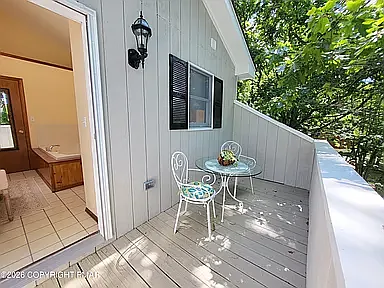 251 Dorchester Dr — Photo 9