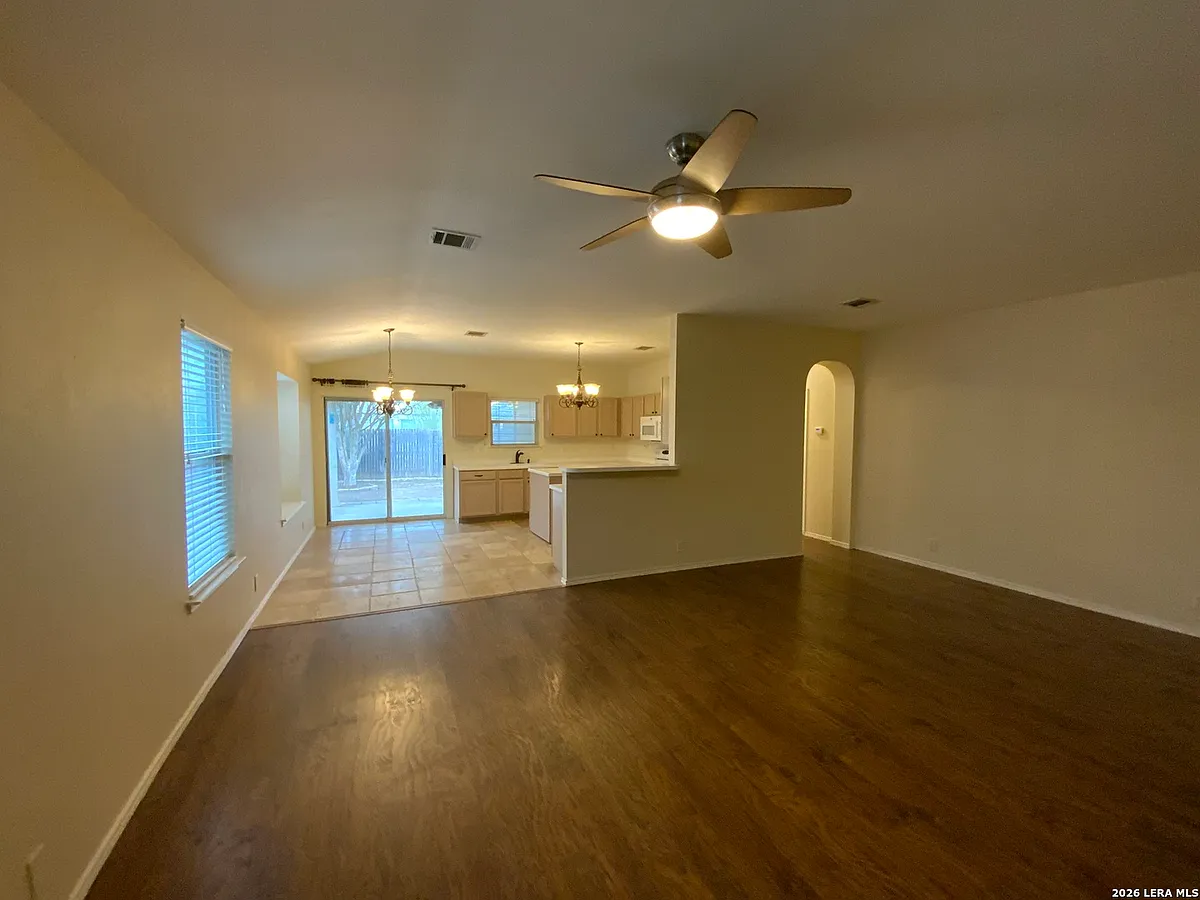 Building Photo - 9030 Pinseeker