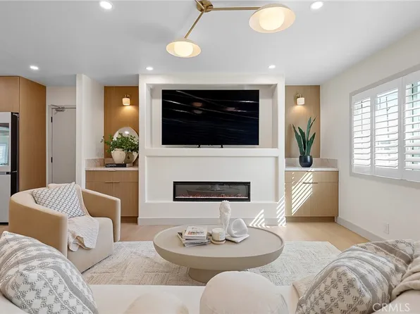 2705 E Orange Grove Ave, Orange, CA 92867