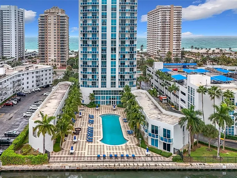 1945 S Ocean Dr #605 — Photo 23