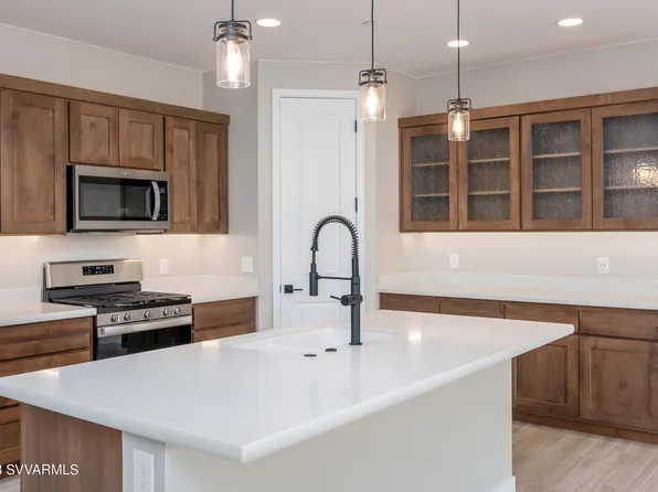555 Centerville Rd, Clarkdale, AZ 86324