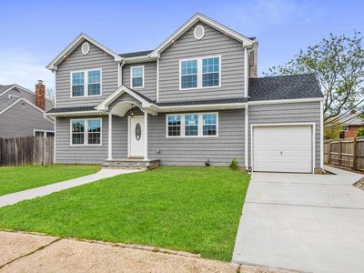 571 N Suffolk Ave, Massapequa, NY, 11758