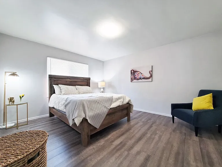 Smartland Lee-Mustang Apartments — Photo 31