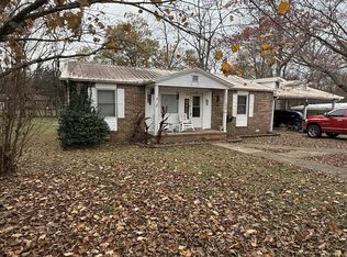 132 Teakwood Cir, Rock Island, TN 38581