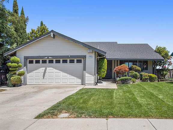 3rd image of 319 Duperu Dr