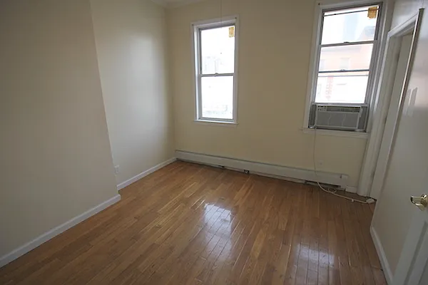 Rented by Compass | media 6