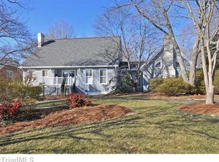 5156 Huntcliff Trl, Winston Salem, NC 27104